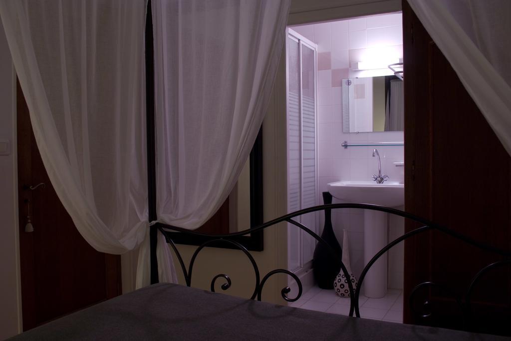 Chambres D'Hotes Domaine De La Brette Moncrabeau 객실 사진